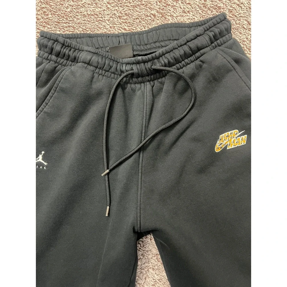 Nike Air Jordan Jogger Sweatpants Mens S Black Leopard Logo Fleece Pants Jumpman
